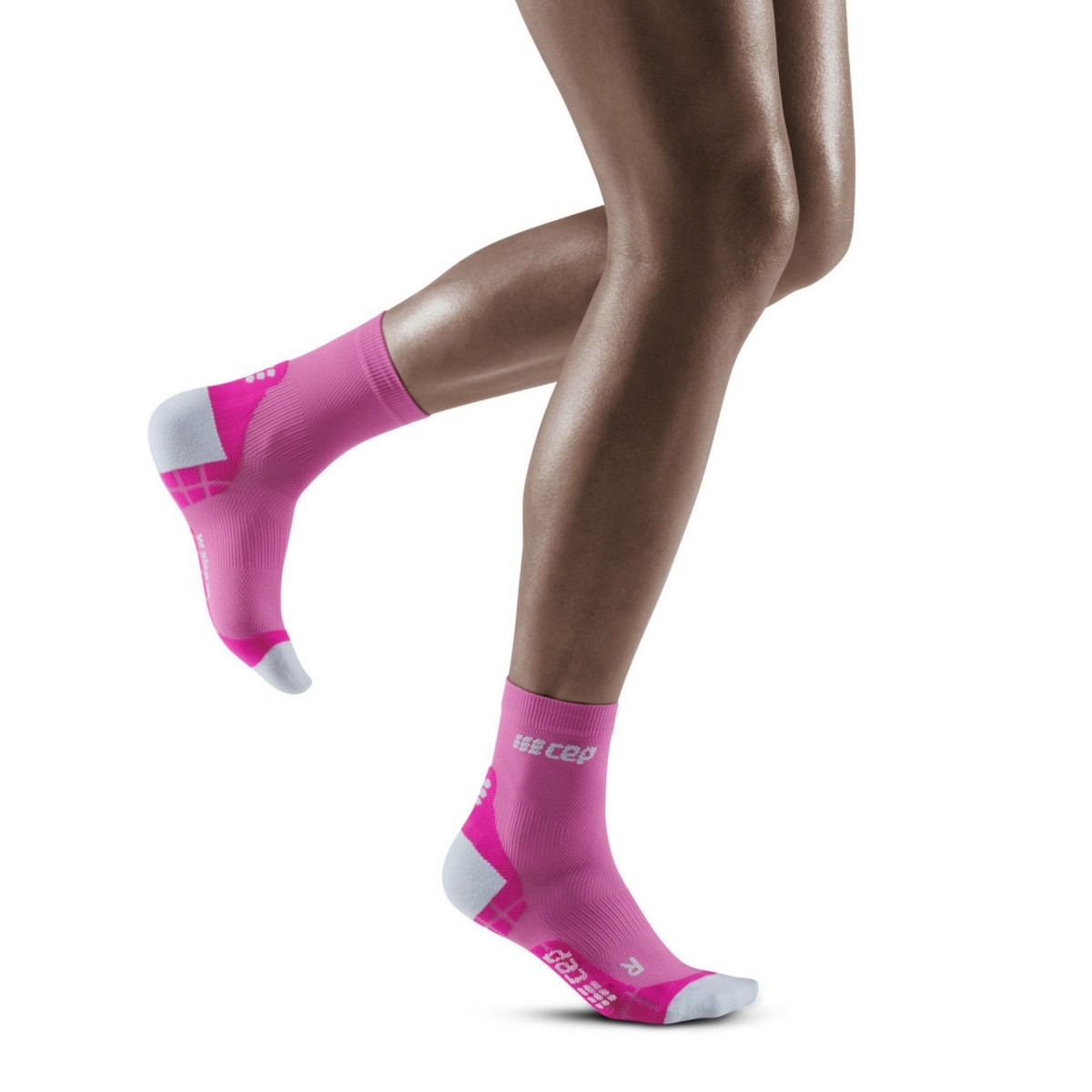Носки компрессионные женские. Носки cep для бега. Компрессионные носки. Функциональные укороченные гольфы cep для бега с шерстью мериноса wp4b-d-a.