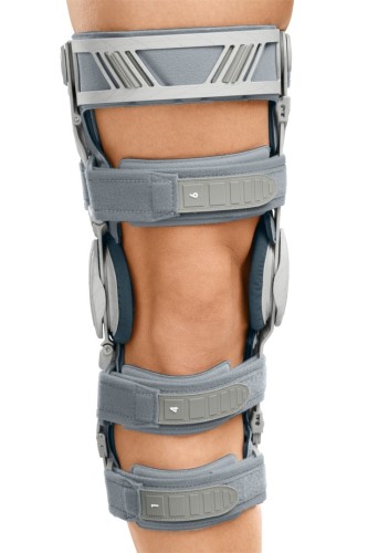 Регулируемый жесткий коленный ортез для лечения остеоартроза M.4s OA comfort фото 2