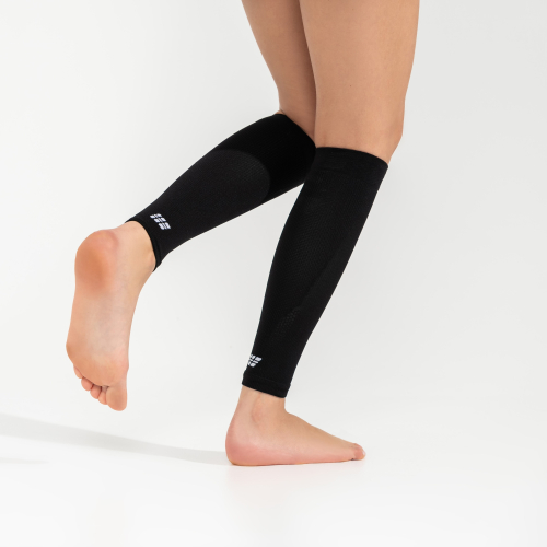 Компрессионные гетры CEP Core Run Calf Sleeve для спорта, женские фото 4